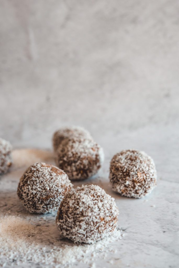 Date almond coconut balls