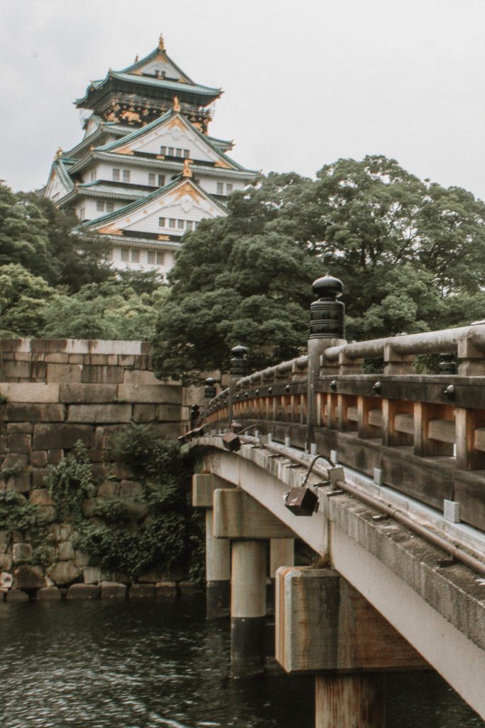 Osaka CAstle and bridge