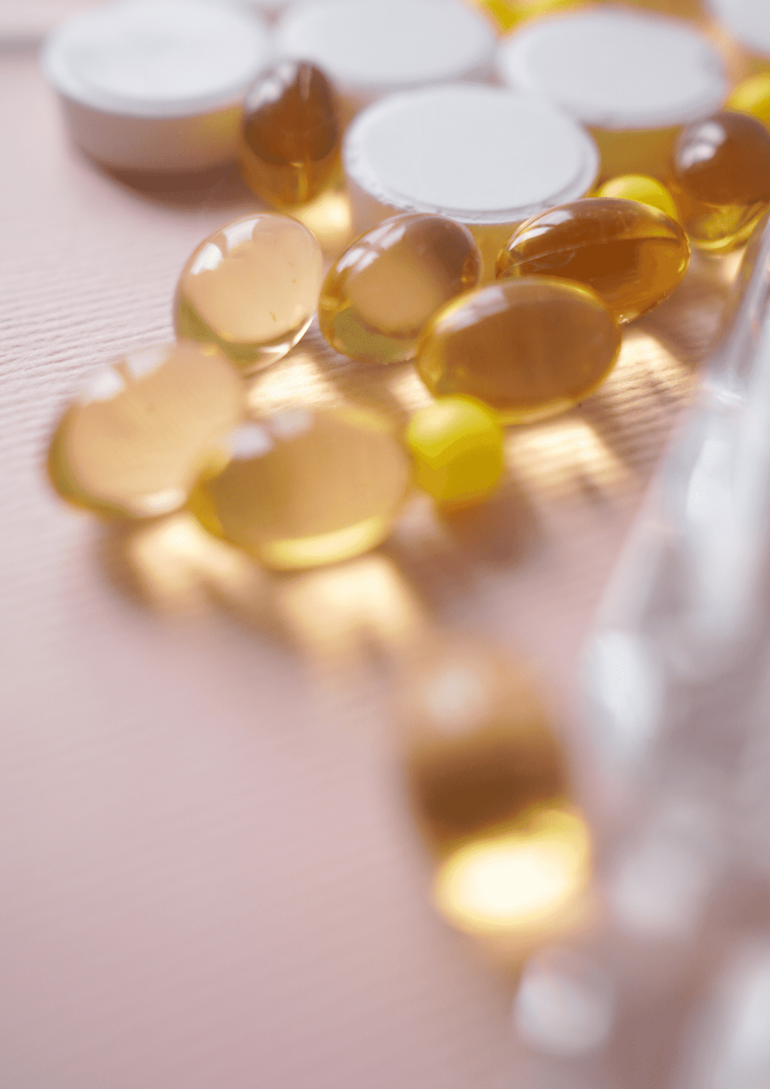 Traveling with Supplements 5 Supplements Essential for Healthy Travel