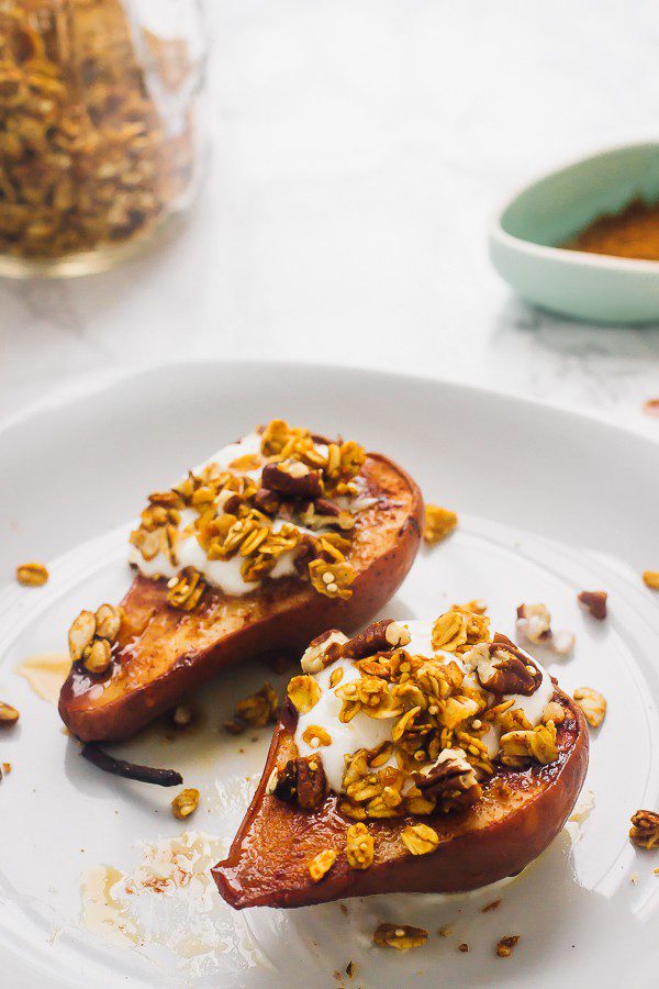 Cinnamon Baked Pears, 15 Irresistible Good Plant Based Christmas Dinner