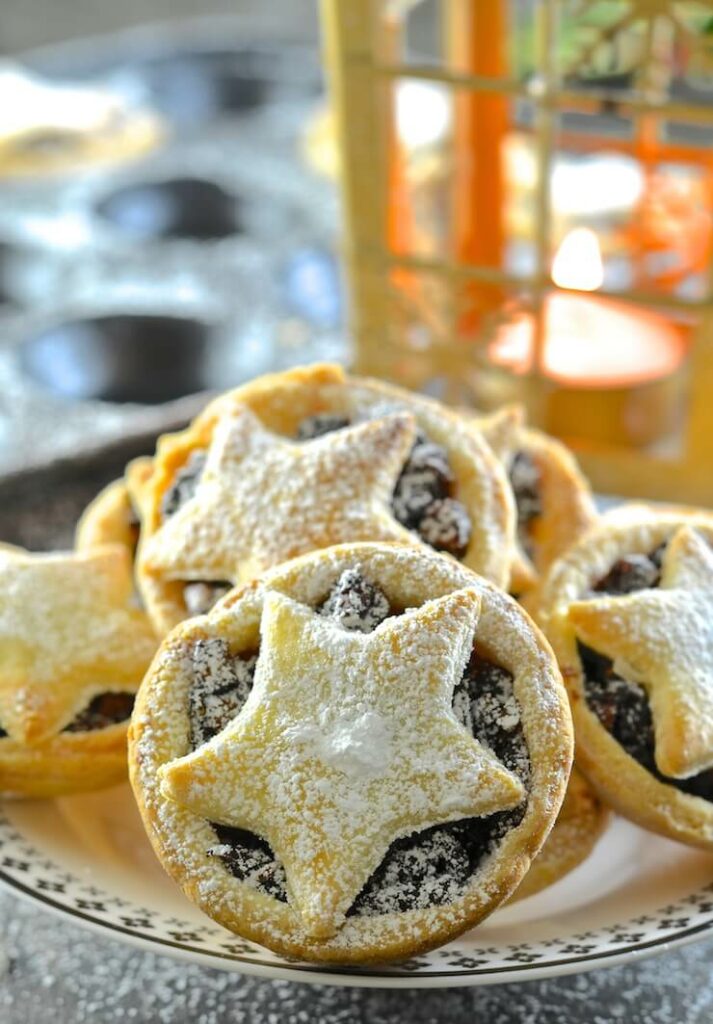 Mince Pies, 15 Irresistibly Good Plant Based Christmas Dinner
