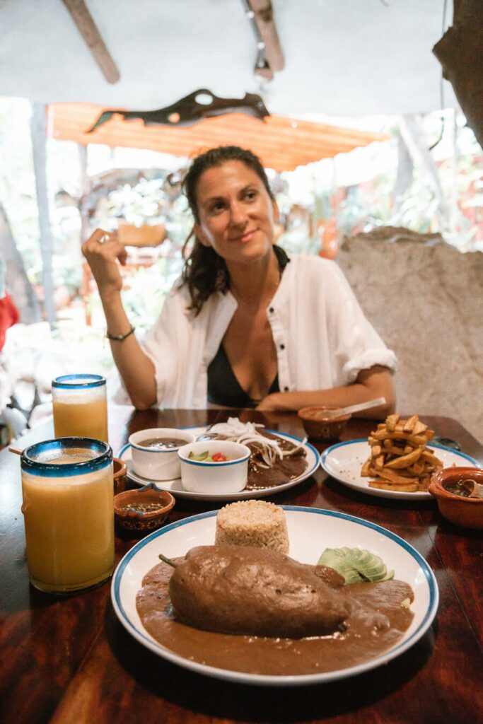 woman eating at restaurant in playa del Carmen