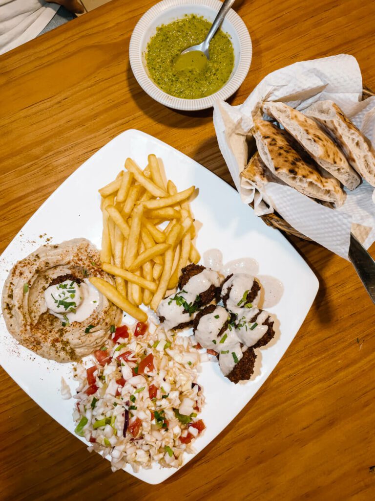 Falafel Nessya- the best vegan restaurants in Playa del CArmen falafel plate and pita
