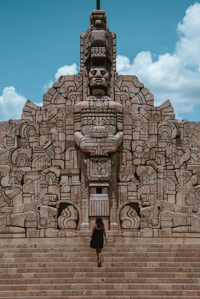monumento a la patria, merida, mexico