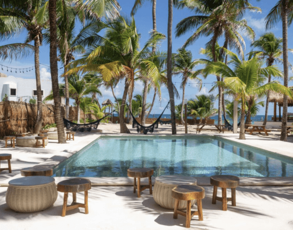 selina isla mujeres- where to stay