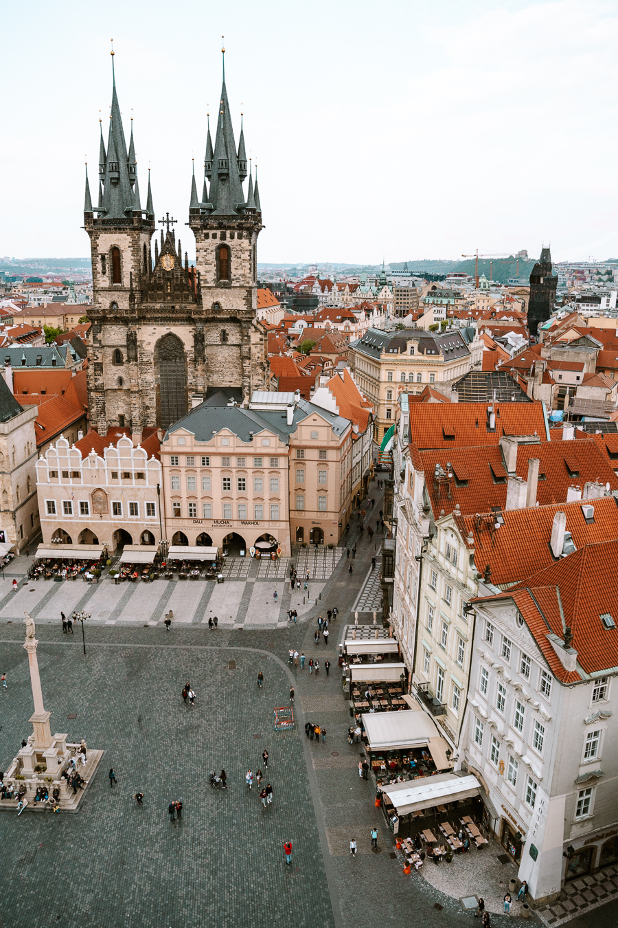 2 days itinerary prague old town sqaure