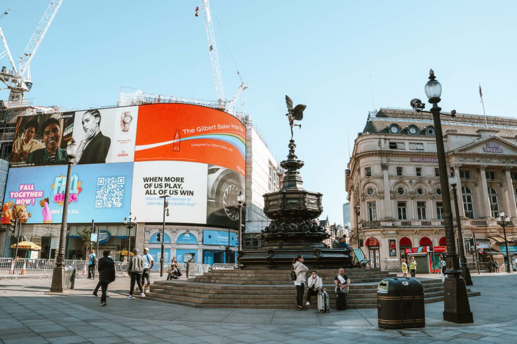 Piccadilly Circus London a london bucket list sight. 
