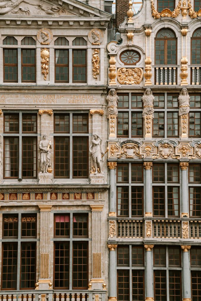 Grand Place Brussels details