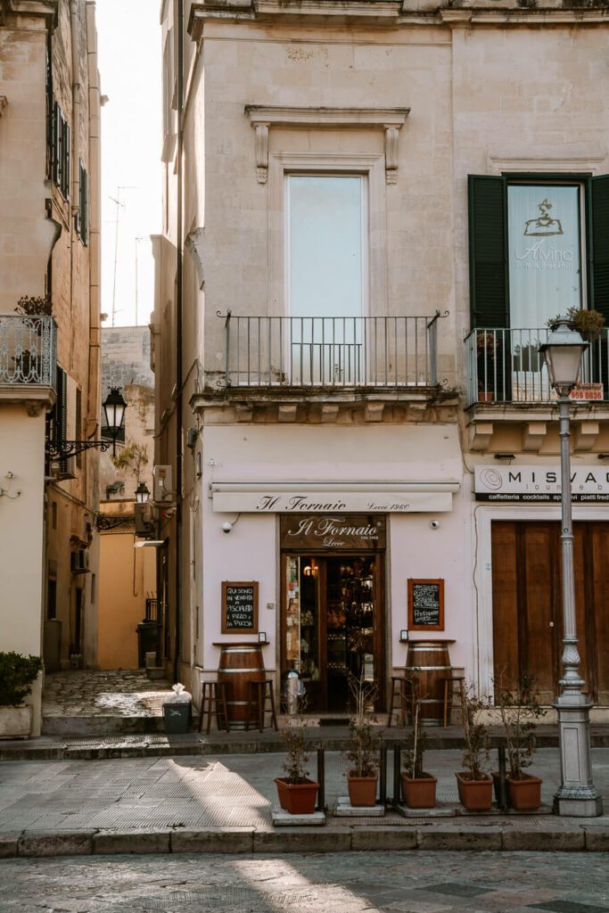 best things to do in Lecce, explore the streets