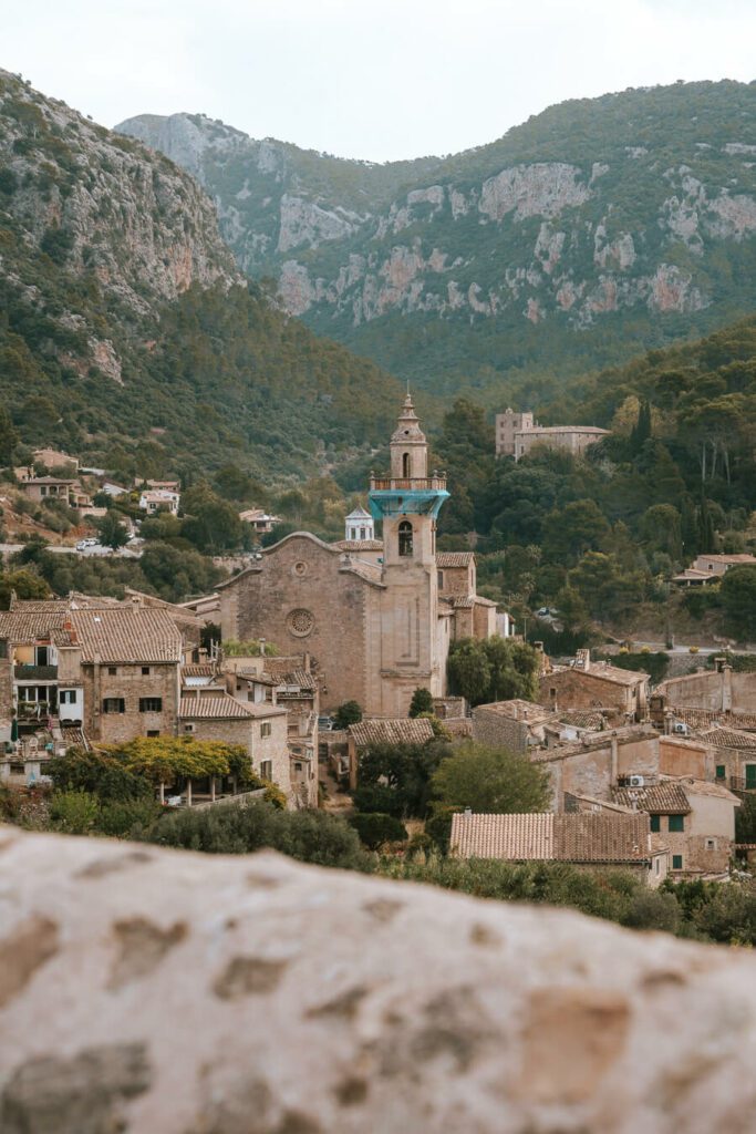 what to do in Mallorca spain, visit Valldemossa