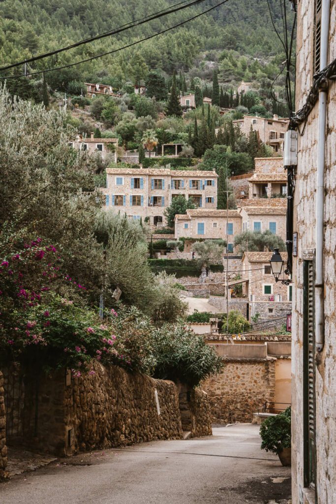 green street and stone buildings in Mallorca