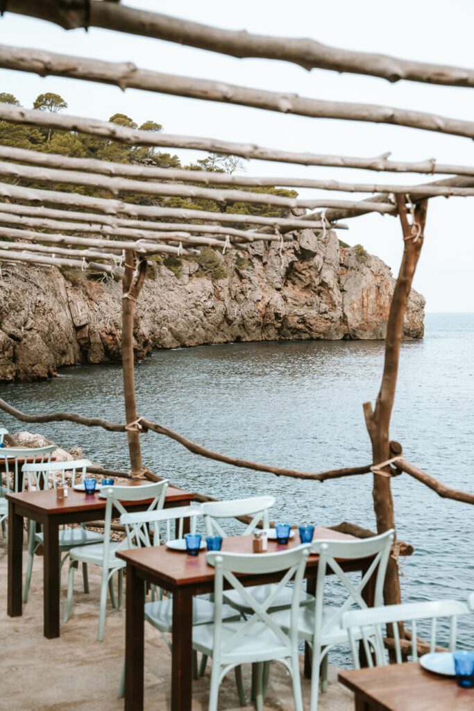 lunch in Cala Deia. 