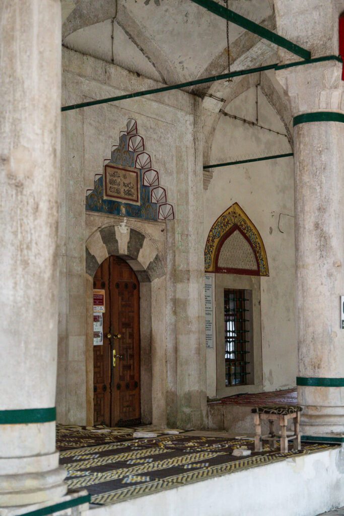 Koski Mehmed Pasha Mosque interior