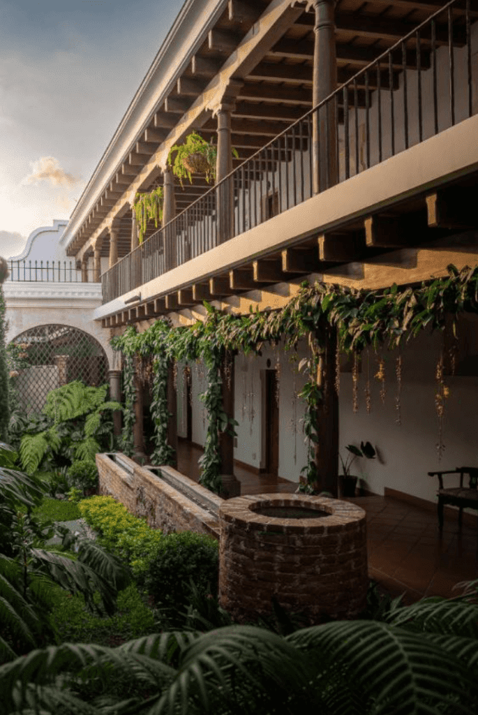 A luxury hotel in Antigua Guatemala, Los Pasos