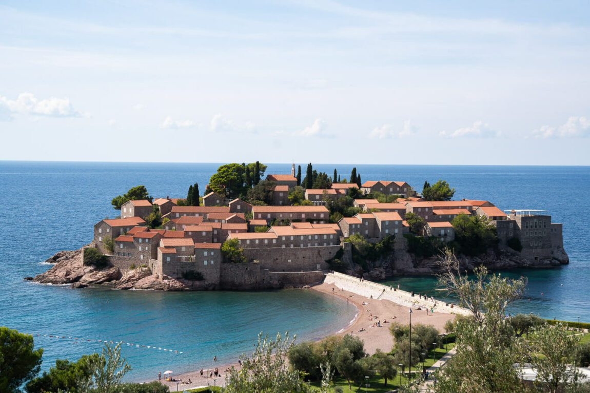 the best luxury hotels in Montenegro