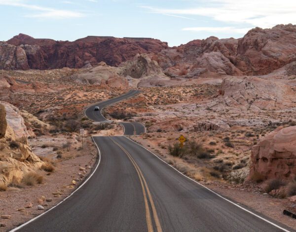 winding road in valley of fire state park