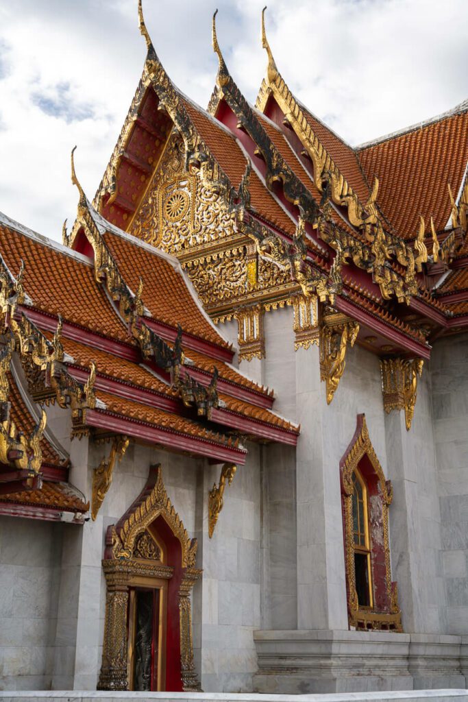 main temple building in Wat Benchamabophit Dusitwanaram