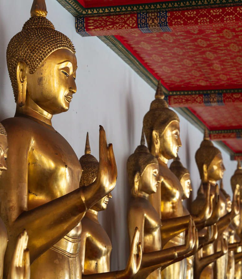 golden buddha statues in bangkok thailand