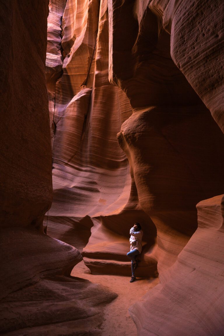 Upper Vs Lower Antelope Canyon Which To Visit In