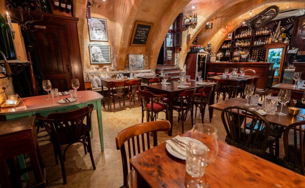 trabuxu wine bar, valletta malta