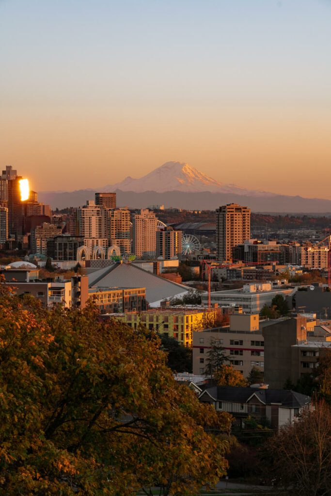 view from Kerry Park at sunset