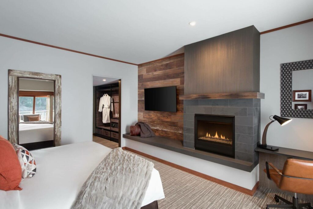 Guest room at Salish Lodge, Washington