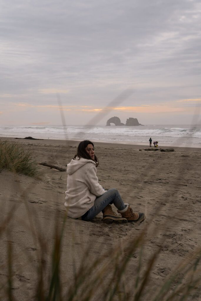 a wide sandy beach on the oregon coast