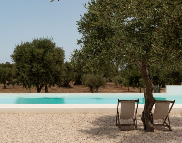 swimming pool in puglia