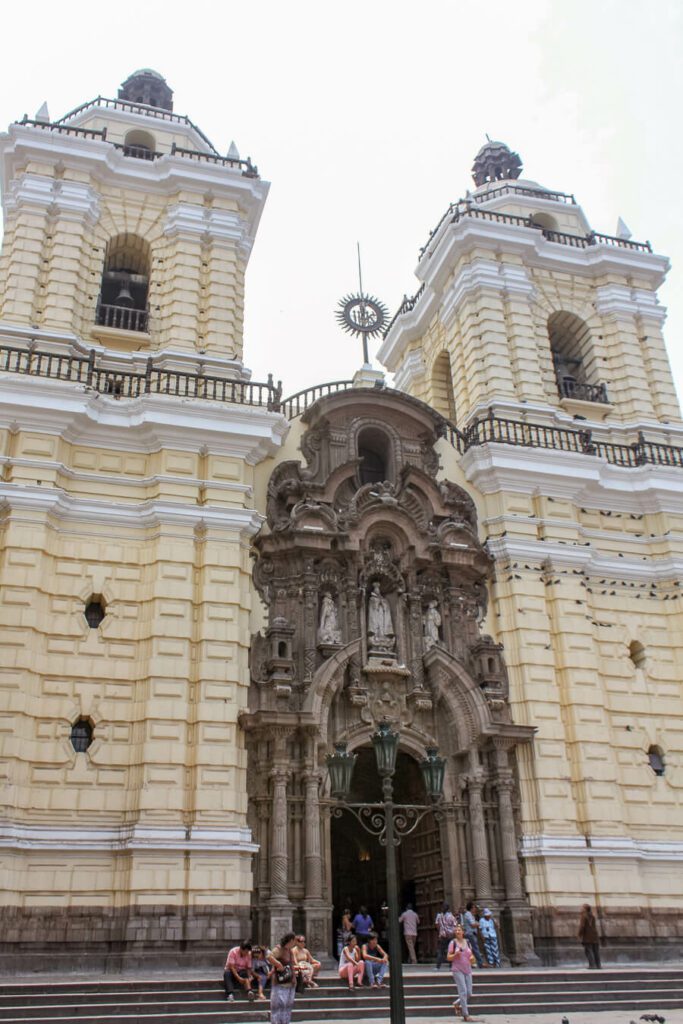Lima cathedral from outside