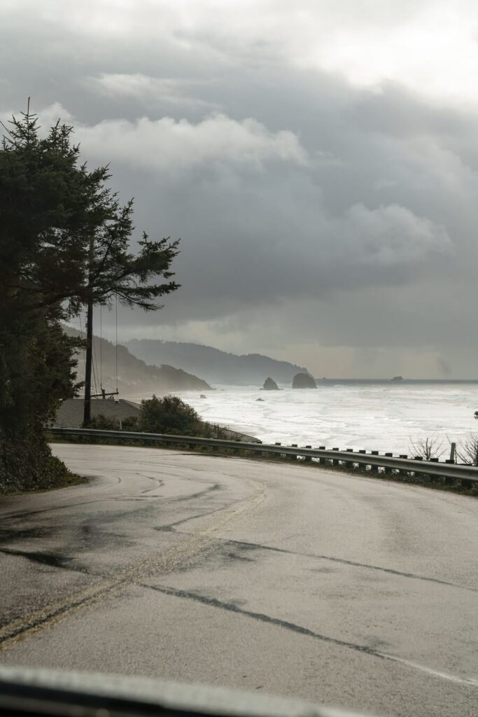 coastal views of oregon cannon beach area