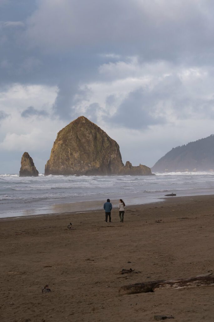 haystack rock, cannon beach
