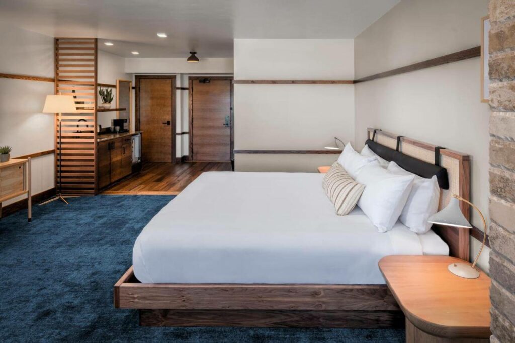 king suite at juniper preserve oregon