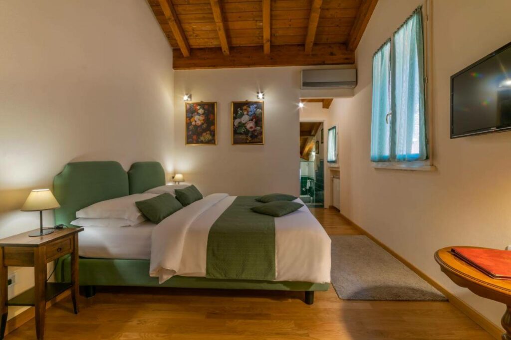 a simple hotel room in a top hotel in Bologna italy