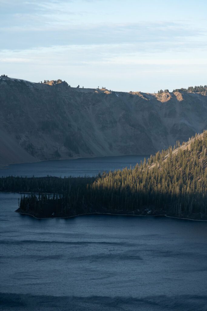 detail of wizard island crater lake