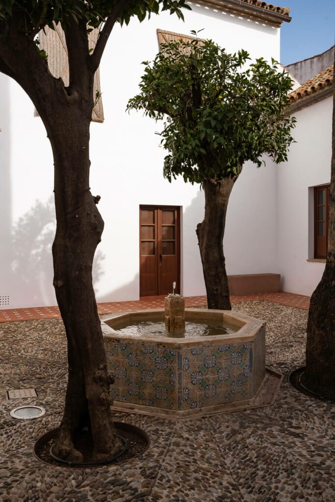 Casa Arabe interior fountain