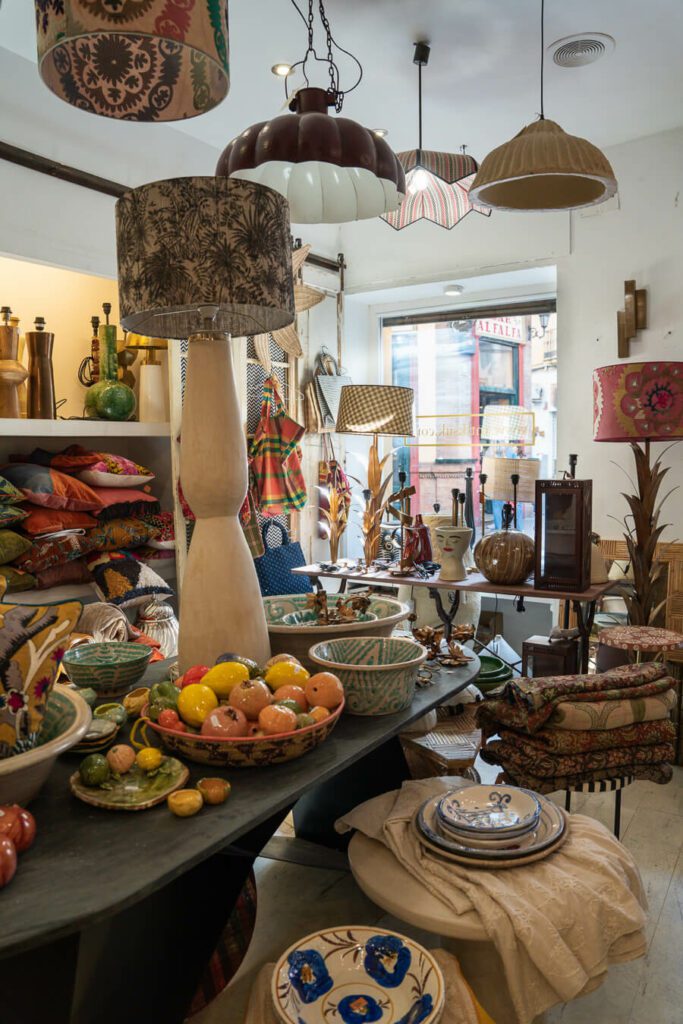 antiksuk store in seville spain