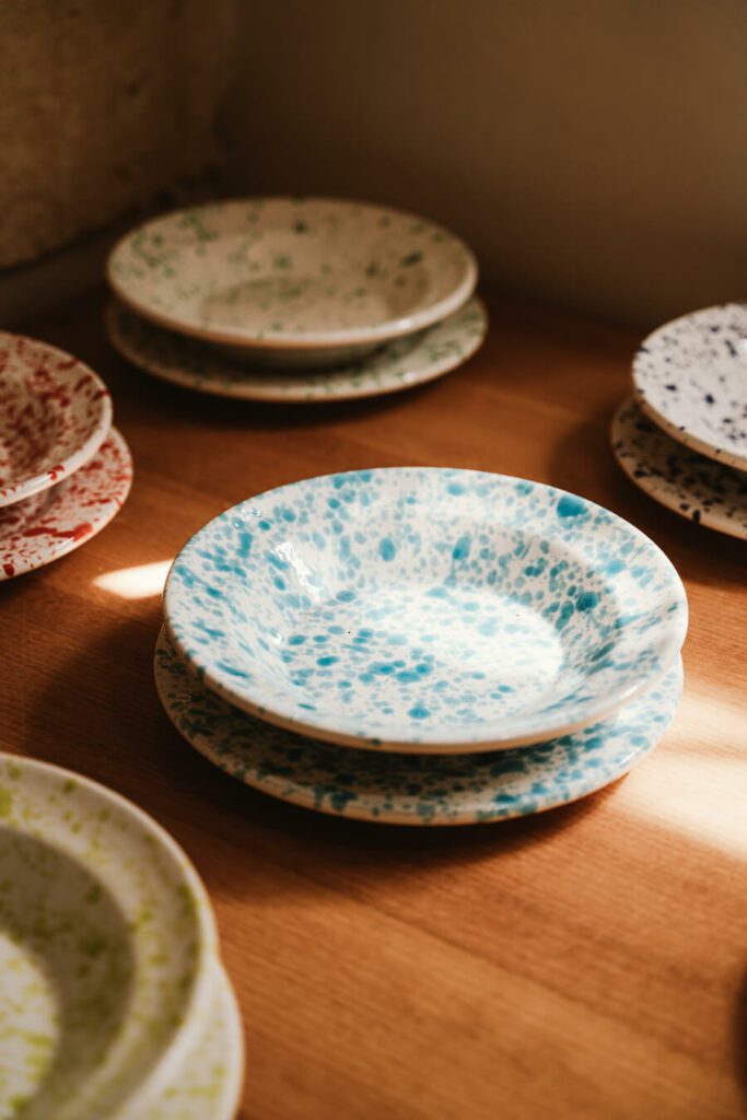 color splash ceramics in grottaglie