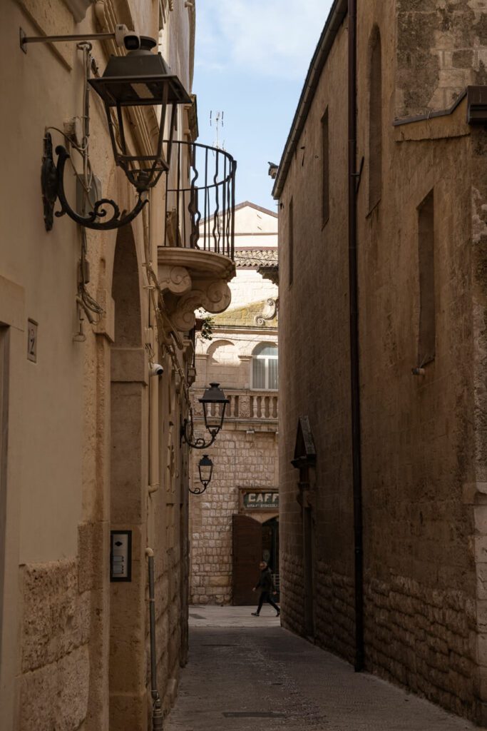 narrow street in altamura puglia