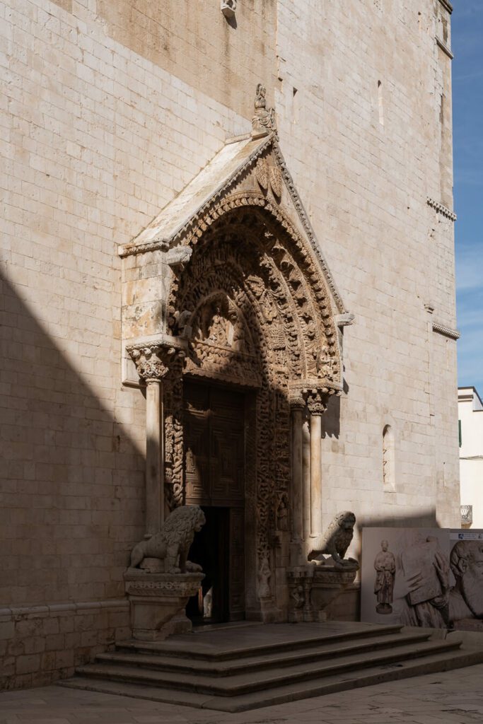 entrance to altamura cathedral