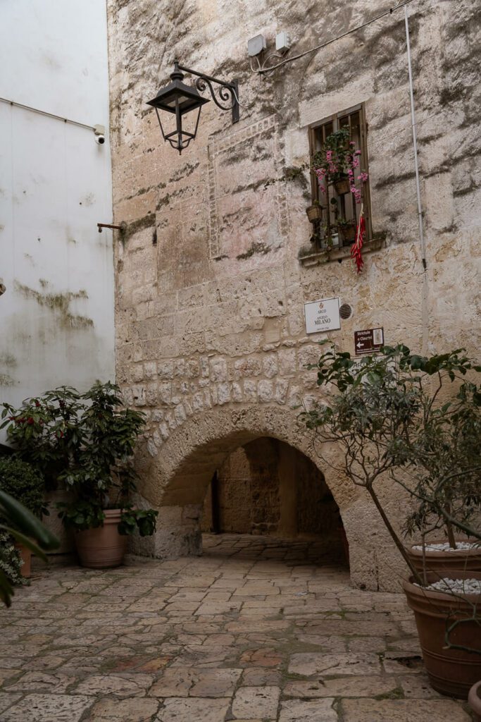 lowest arch in europe in altamura puglia