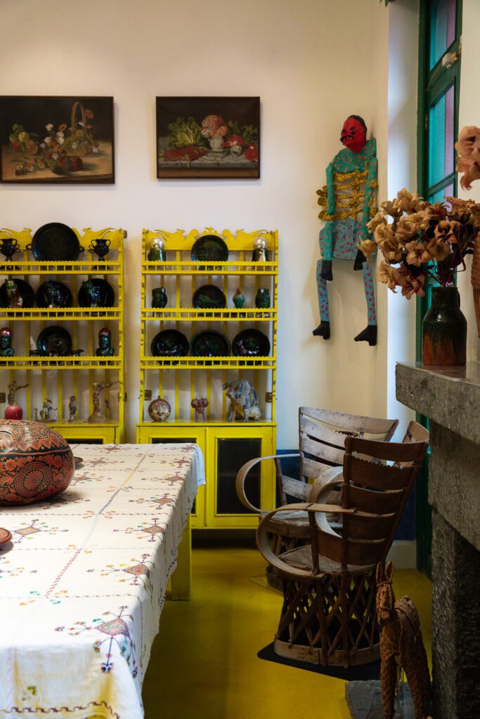 frida khalo house mexico city interior