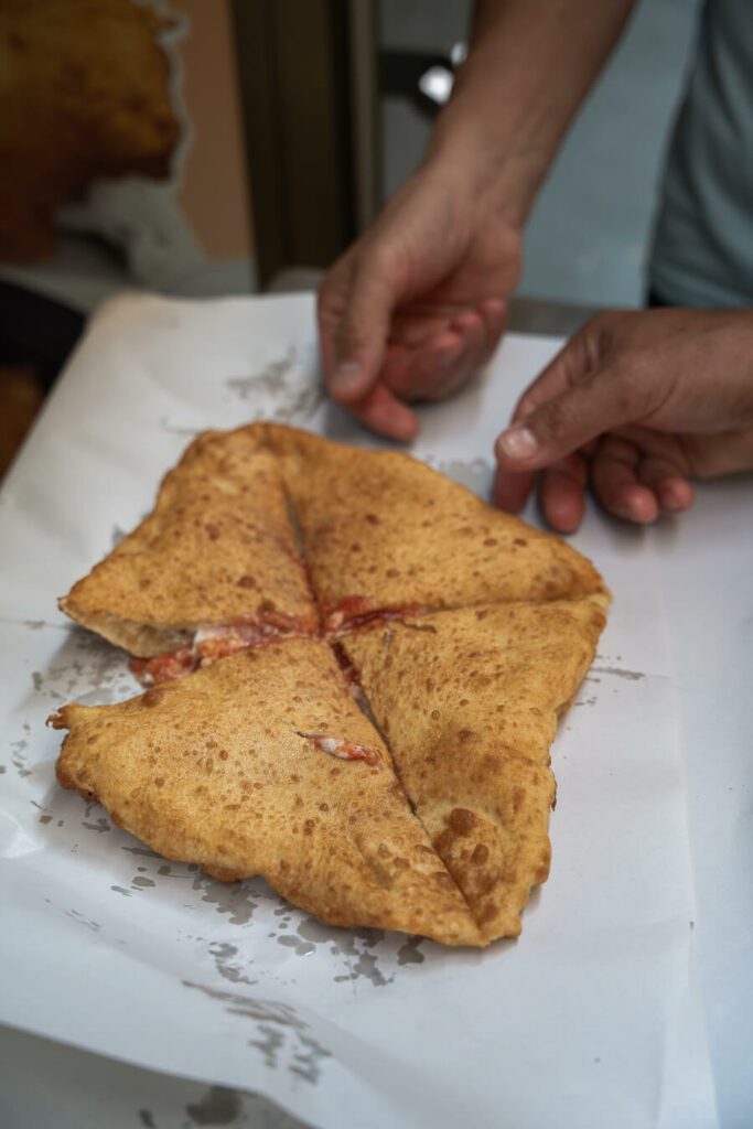 fried pizza, pizza frita in naples italy