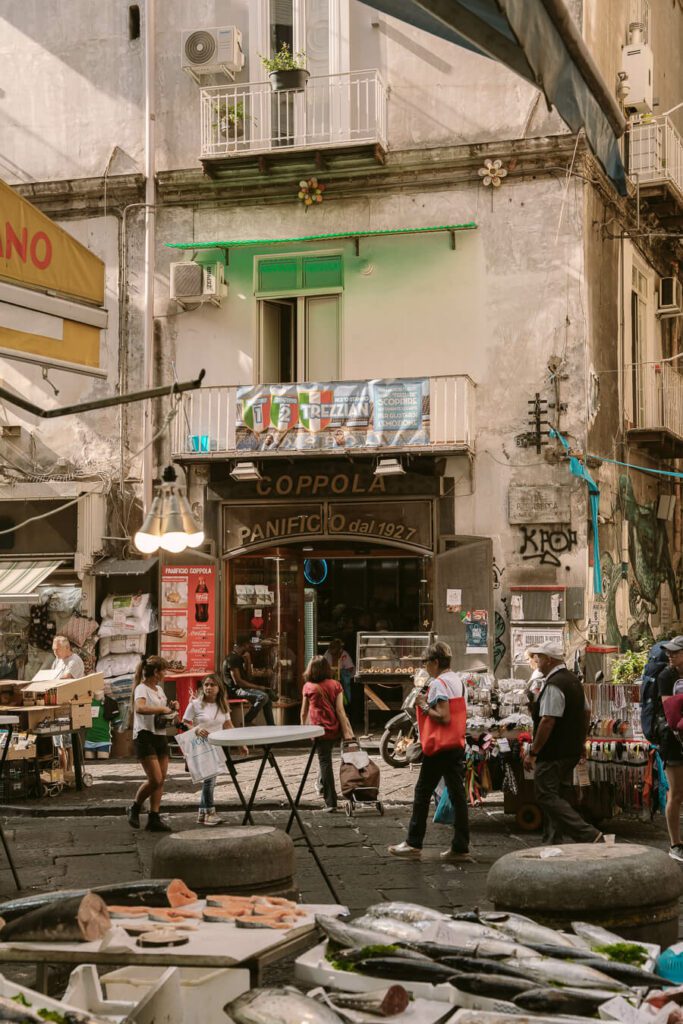 Via Pignasecca Market naples