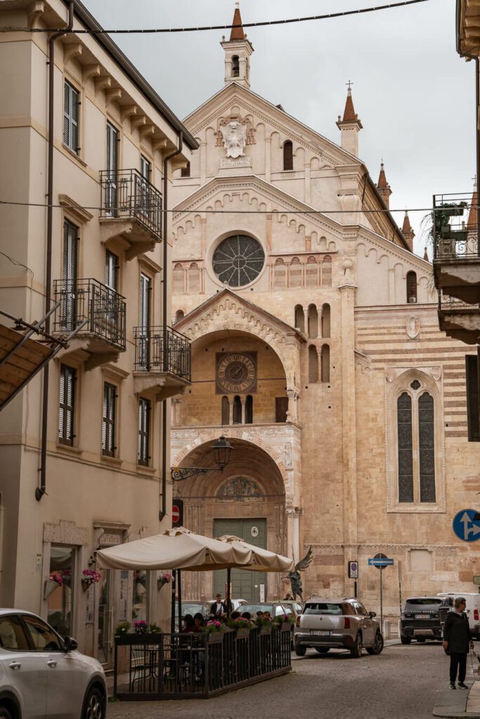 verona duomo facade