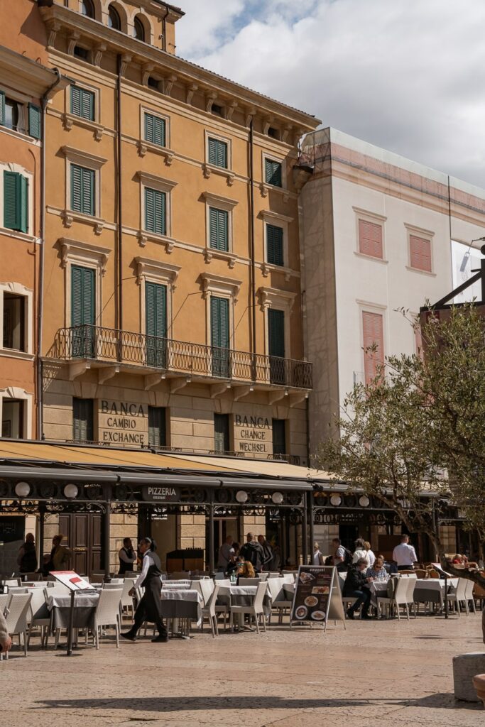 piazza bra in verona