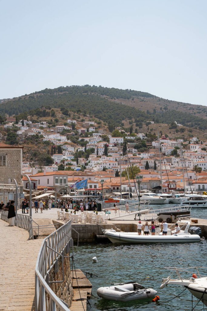 hydra harbour and town
