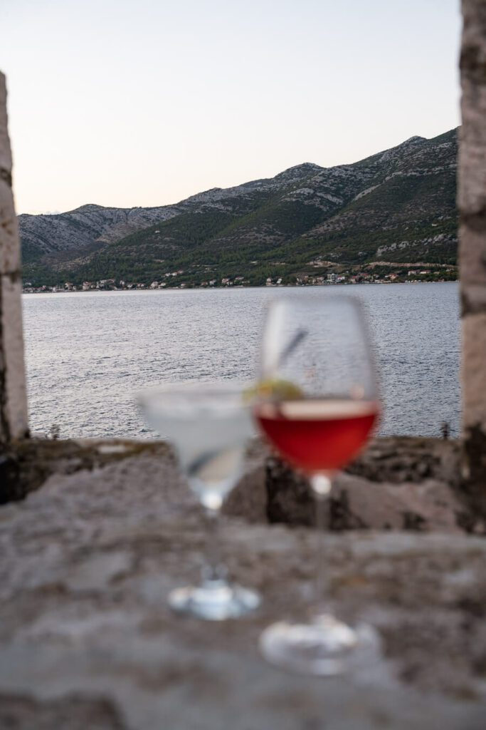 cocktails at massimo cocktail bar korcula