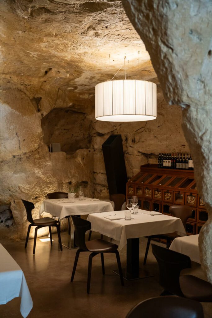 baccanti restaurant in matera's sassi