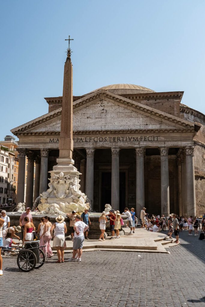 pantheon in rome exterior with fountain