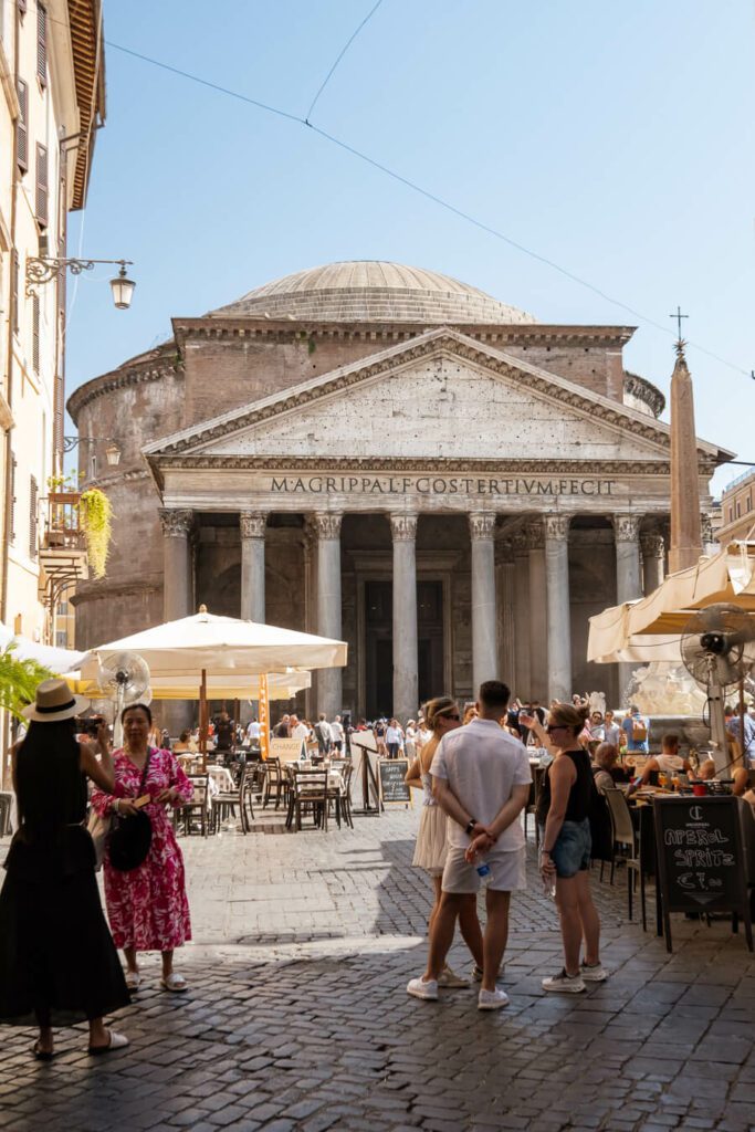 rome's pantheon during a 3 day rome itinerary